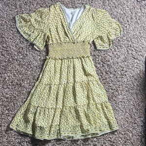 Max Studio Yellow and Green with lemons Dress with elastic waistline size XS
